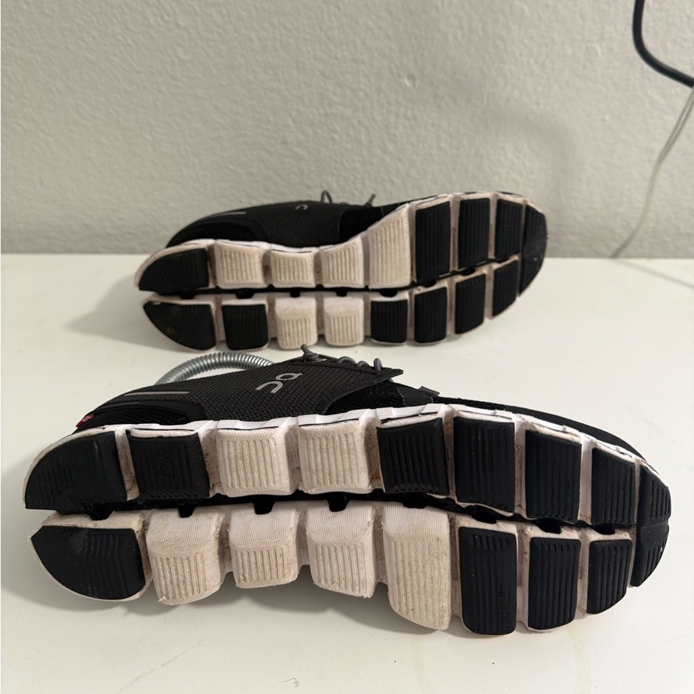 On Running Men's Black and White Athletic Shoes - Picture 6 of 10
